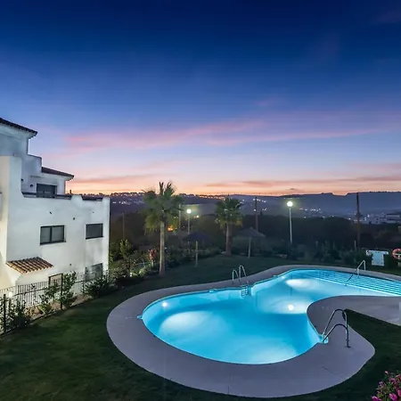 Lotus 2349 Apartment Casares